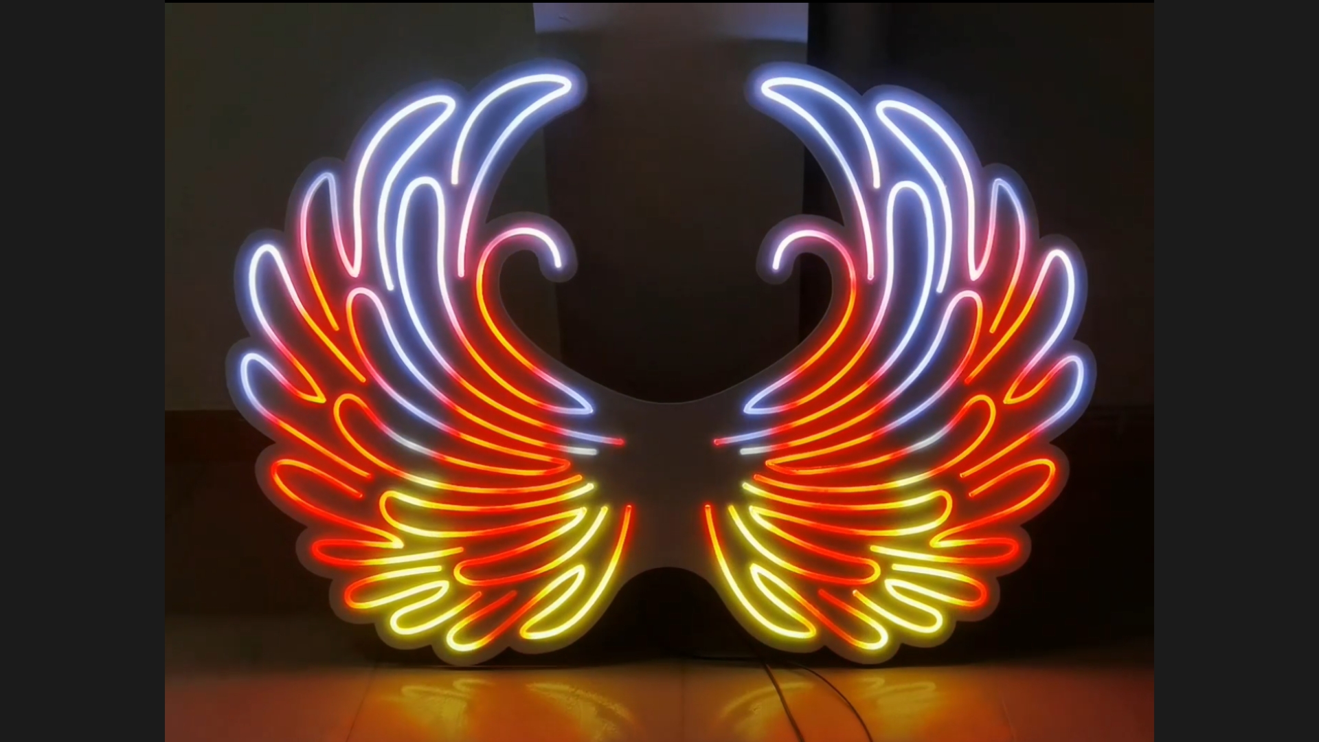 国内学习广告发光字制作技术，哪里比较专业。_广告标识吧_全国最全广告发光字制作工艺技术工厂培训教学学习班